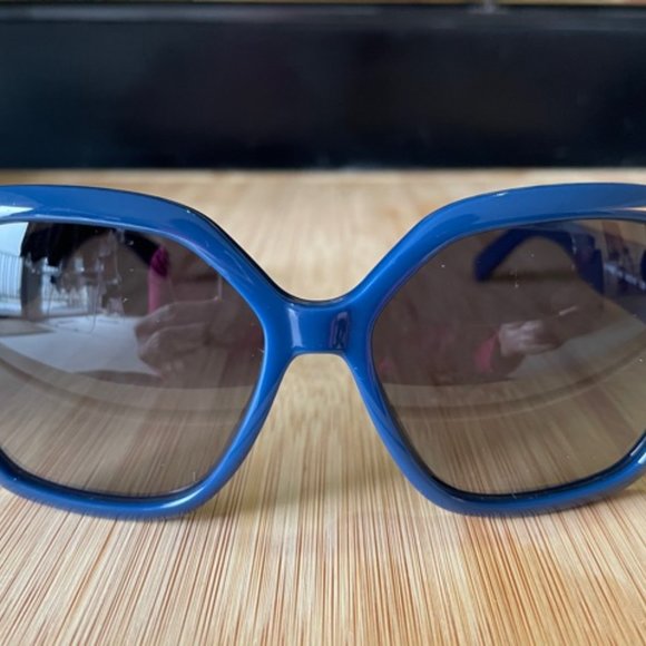 Meet your Posher, Anja - Picture 2 of 9